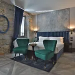 Forvm Bijoux 4*
