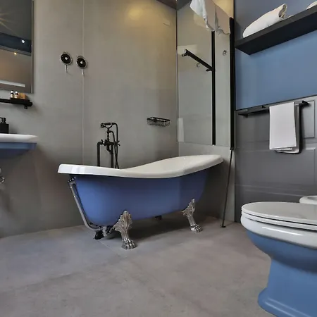 Forvm Bijoux 招待所 的里雅斯特